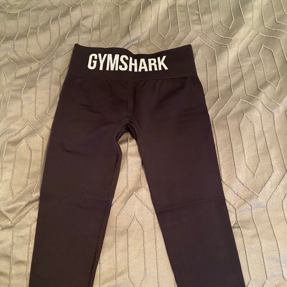 GymShark Leggings - Picture 2 of 3